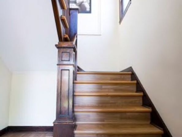 611 N BEACHWOOD Drive, Los Angeles CA 90004