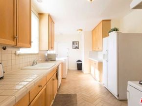 611 N BEACHWOOD Drive, Los Angeles CA 90004