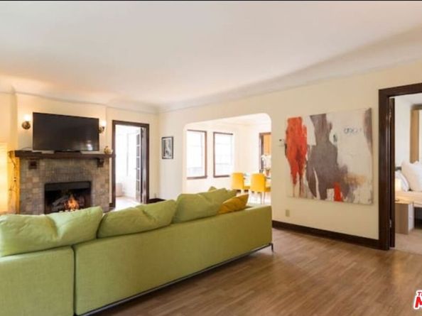 611 N BEACHWOOD Drive, Los Angeles CA 90004