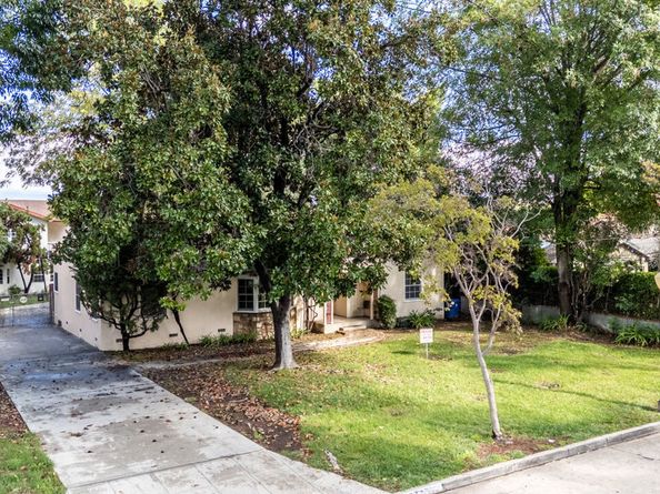 15217 Greenleaf Street, Sherman Oaks CA 91403