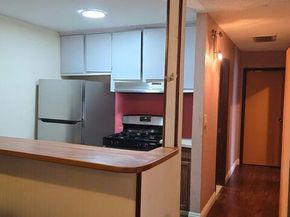 8601 International Avenue 210, Canoga Park CA 91304