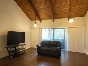 8601 International Avenue 210, Canoga Park CA 91304