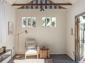 601 S Hudson Avenue, Pasadena CA 91106