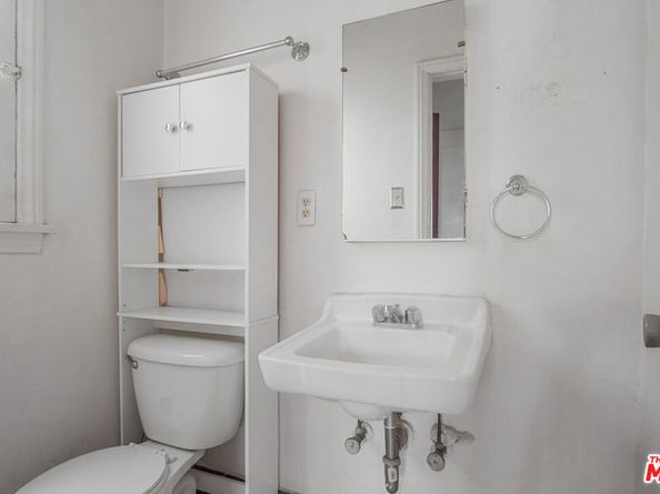 712 S Stanley Avenue, Los Angeles CA 90036