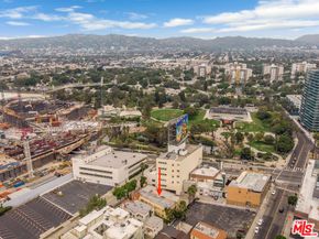 712 S Stanley Avenue, Los Angeles CA 90036