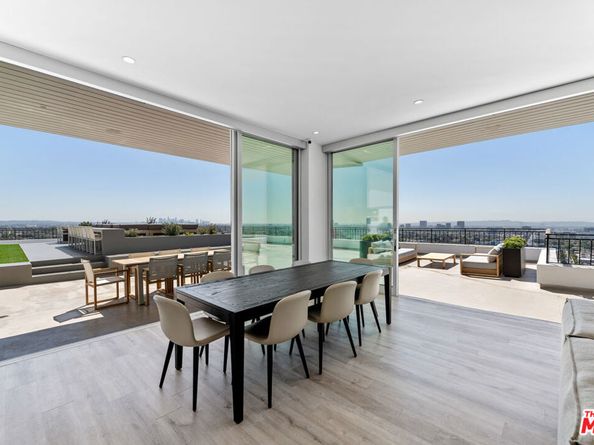 1100 Alta Loma Road 803, West Hollywood CA 90069