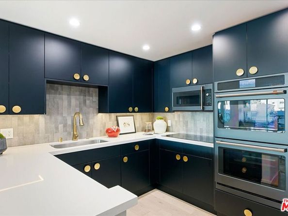 1100 Alta Loma Road 803, West Hollywood CA 90069