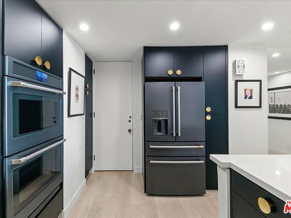 1100 Alta Loma Road 803, West Hollywood CA 90069