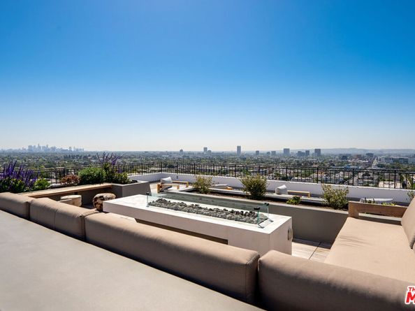 1100 Alta Loma Road 803, West Hollywood CA 90069