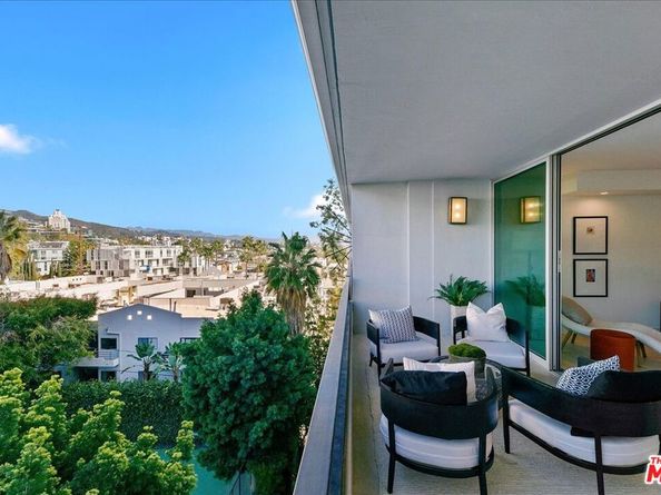 1100 Alta Loma Road 803, West Hollywood CA 90069