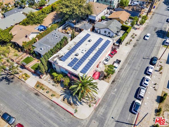 724 S Flower Street, Inglewood CA 90301