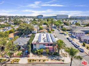 724 S Flower Street, Inglewood CA 90301