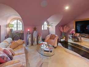 601 S Windsor Boulevard, Los Angeles CA 90005