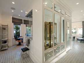 601 S Windsor Boulevard, Los Angeles CA 90005