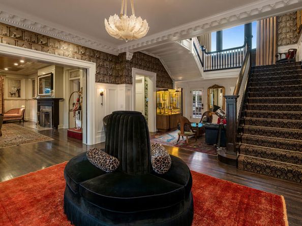 601 S Windsor Boulevard, Los Angeles CA 90005