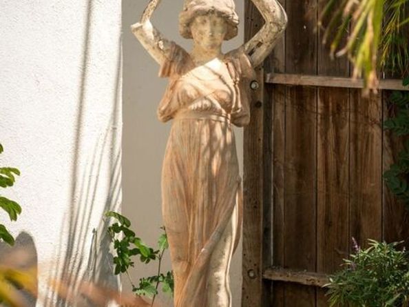 802 S Cochran Avenue, Los Angeles CA 90036