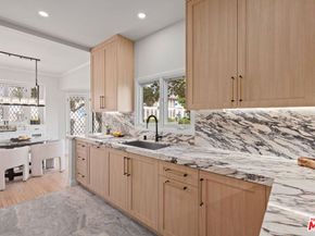 802 S Cochran Avenue, Los Angeles CA 90036