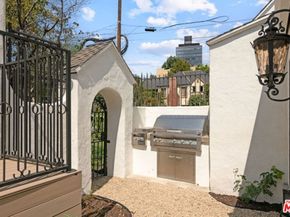 802 S Cochran Avenue, Los Angeles CA 90036