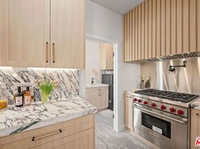 802 S Cochran Avenue, Los Angeles CA 90036