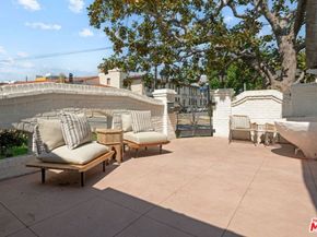 802 S Cochran Avenue, Los Angeles CA 90036