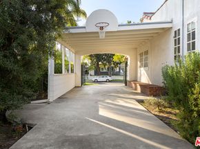 906 N Ford Street, Burbank CA 91505