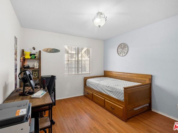 2231 Montrose Avenue 2, Montrose CA 91020