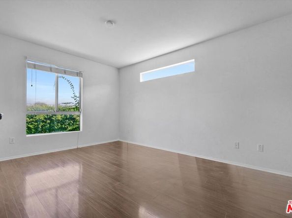 2279 Santa Ana Boulevard, Los Angeles CA 90059