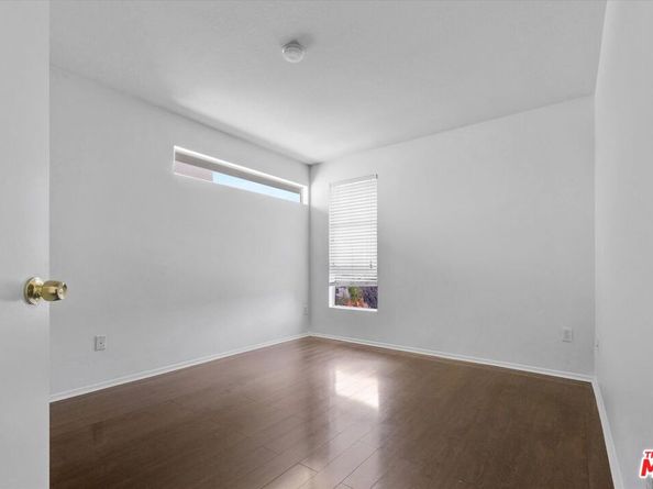 2279 Santa Ana Boulevard, Los Angeles CA 90059