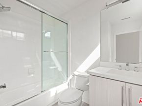 2205 Selig Drive, Los Angeles CA 90026