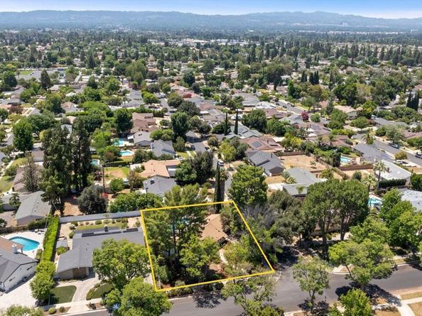 18352 Ludlow Street, Porter Ranch CA 91326