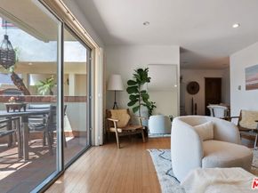 2702 11th Street 2, Santa Monica CA 90405
