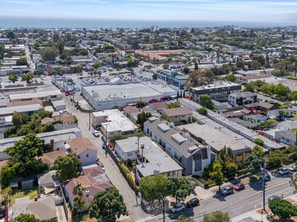 2702 11th Street 2, Santa Monica CA 90405