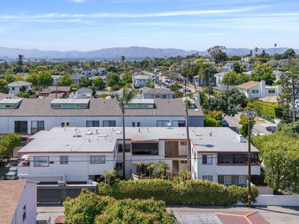2702 11th Street 2, Santa Monica CA 90405