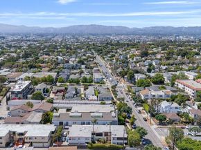 2702 11th Street 2, Santa Monica CA 90405