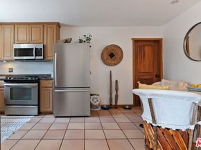 2702 11th Street 2, Santa Monica CA 90405