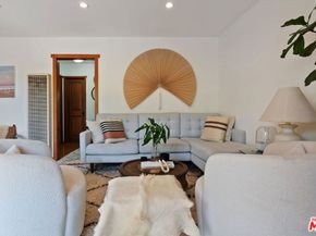2702 11th Street 2, Santa Monica CA 90405