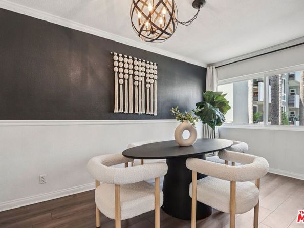 4915 Tyrone Avenue 102, Sherman Oaks CA 91423