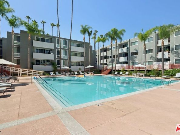 4915 Tyrone Avenue 102, Sherman Oaks CA 91423