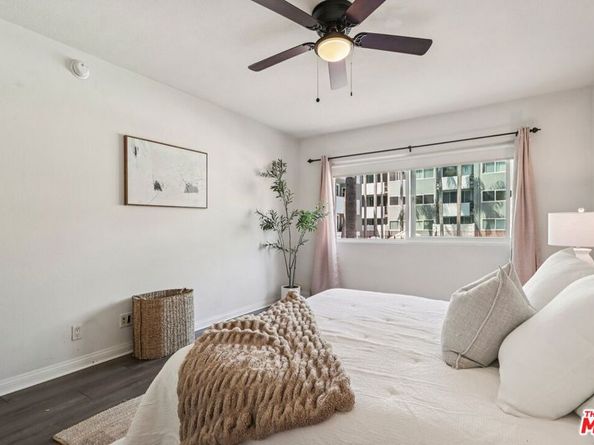 4915 Tyrone Avenue 102, Sherman Oaks CA 91423