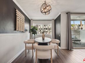4915 Tyrone Avenue 102, Sherman Oaks CA 91423