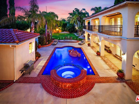 10655 Camarillo Street, Toluca Lake CA 91602