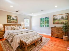 10655 Camarillo Street, Toluca Lake CA 91602