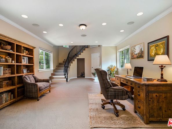 10655 Camarillo Street, Toluca Lake CA 91602