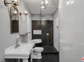 573 W 13th Street, San Pedro CA 90731