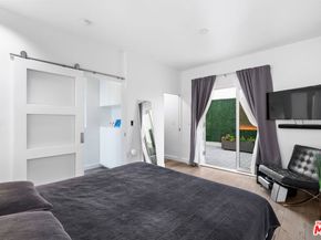 1433 14th Street 10, Santa Monica CA 90404
