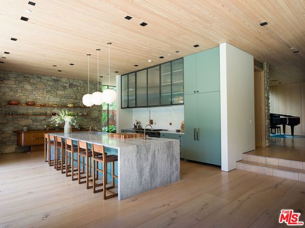 1480 Capri Drive, Pacific Palisades CA 90272