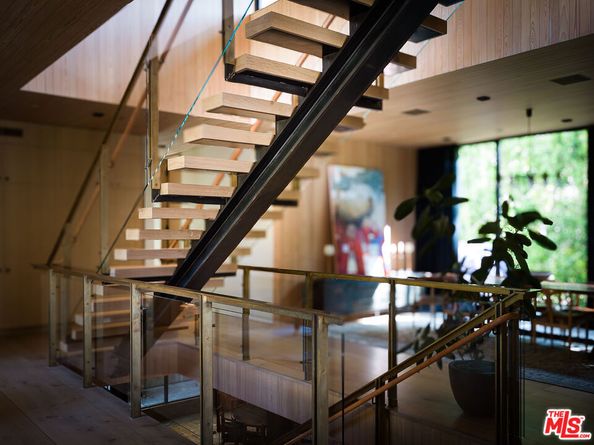 1480 Capri Drive, Pacific Palisades CA 90272