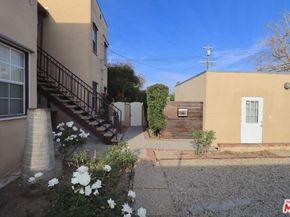 1500 Hauser Boulevard, Los Angeles CA 90019