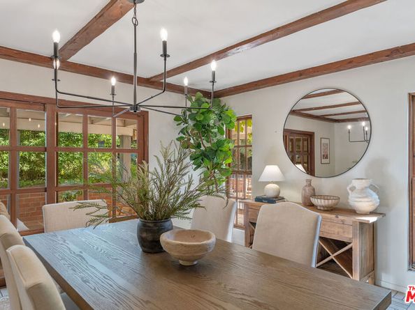 4835 Corbin Avenue, Tarzana CA 91356