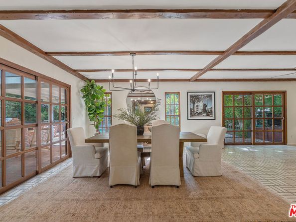 4835 Corbin Avenue, Tarzana CA 91356